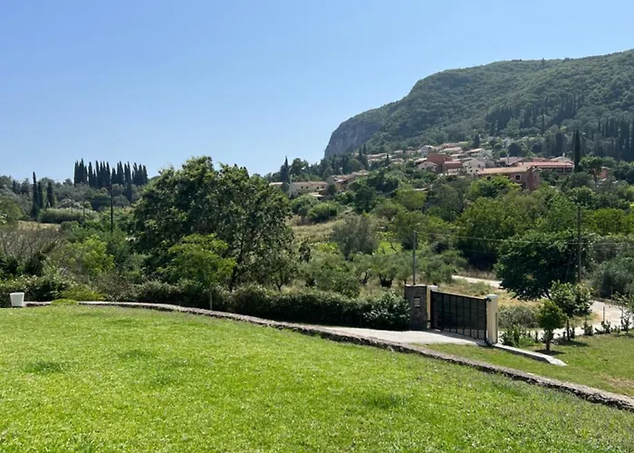 Alexakis * Δουκάδες